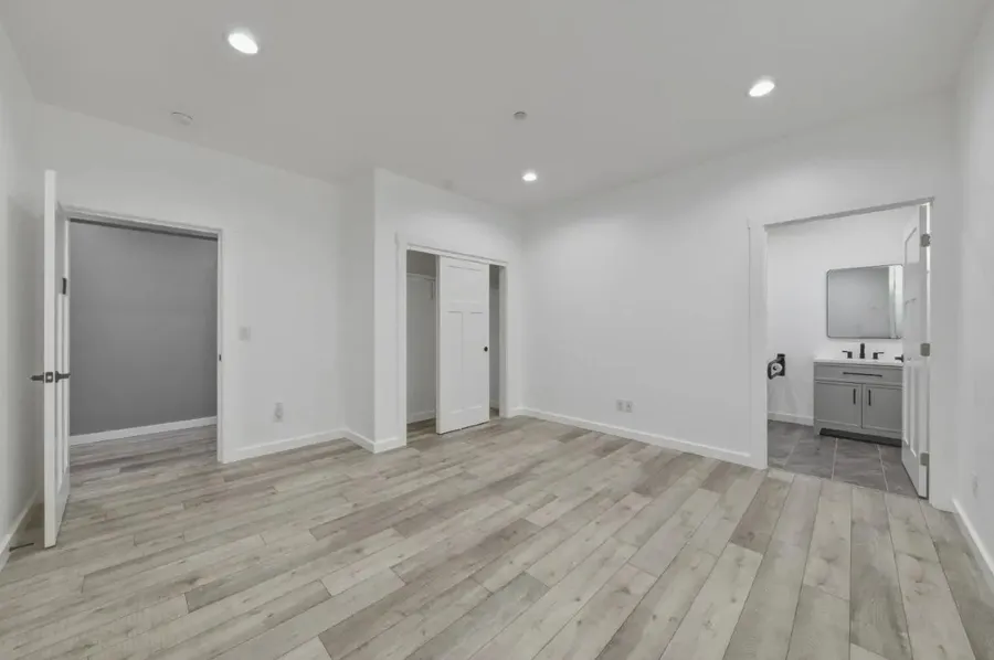 Room #1 — Private